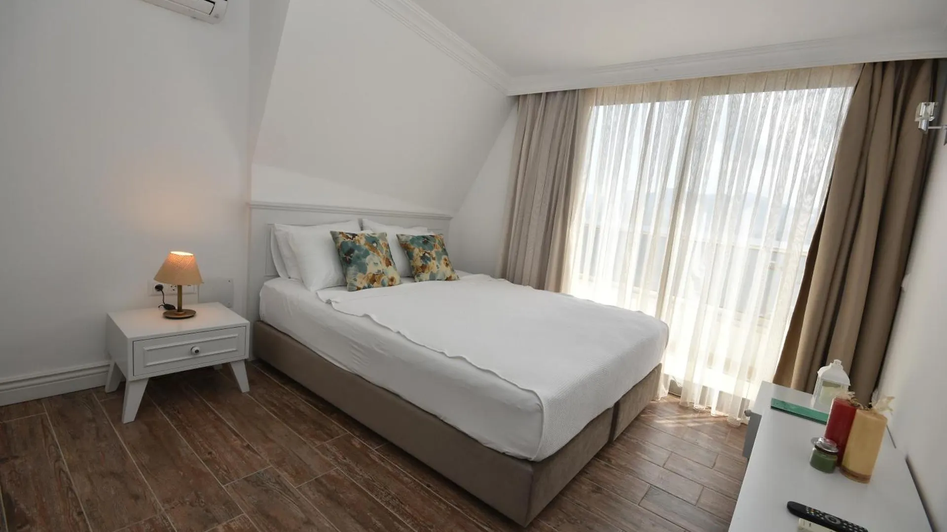 Aurasia Beach Hotel Marmaris 3*,